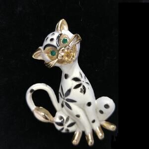 White Enamel Cat Brooch Green Rhinestone Eyes 1960s Vintage Gold Trim